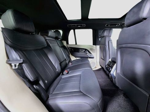 Certified 2024 Land Rover Range Rover SE AWD/4WD image 29