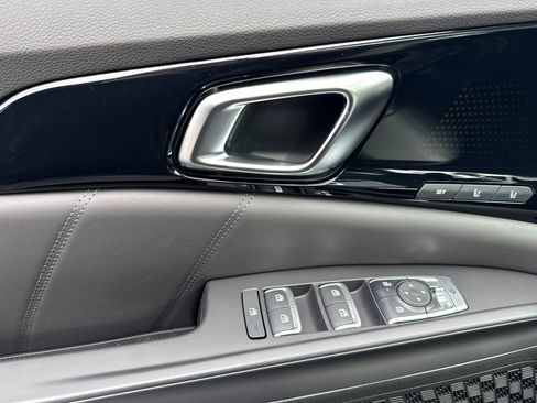 New 2026 Kia Carnival SX Prestige image 11