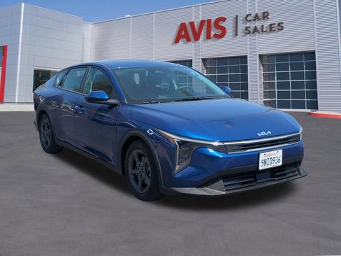 Used 2025 Kia K4 FWD image 3