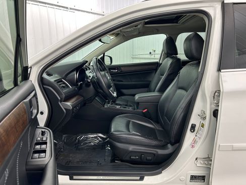 Used 2019 Subaru Outback 3.6R Limited w/ Protection Package #1 AWD/4WD image 4