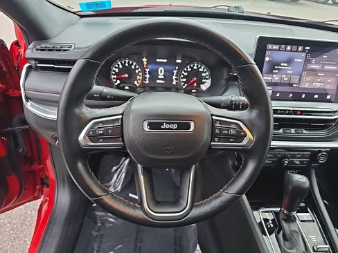 Certified 2022 Jeep Compass Limited image 23