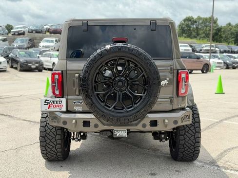 Used 2025 Ford Bronco Outer Banks AWD/4WD image 6