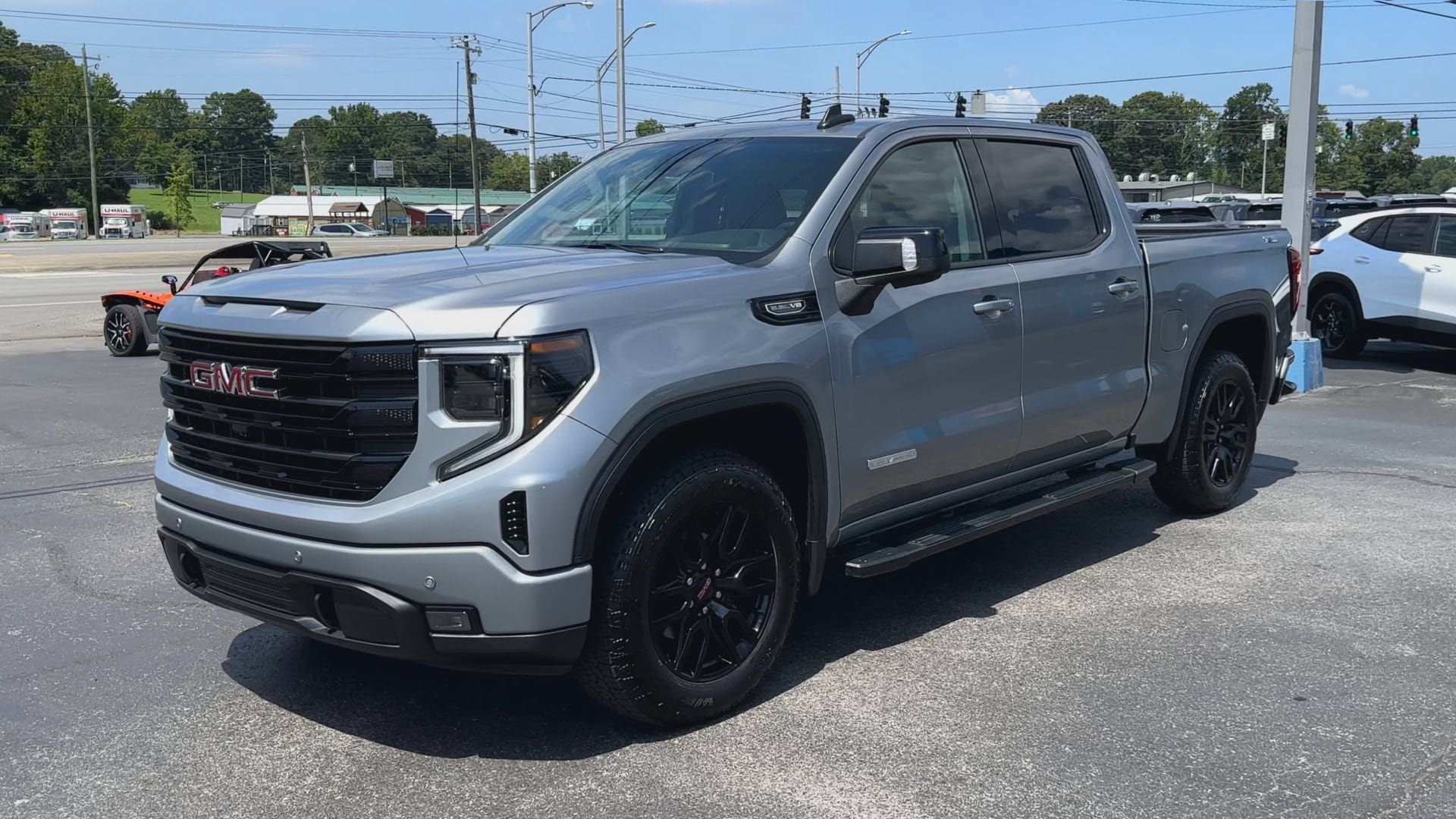 Used 2026 GMC Sierra 1500 Elevation w/ Elevation Premium Package AWD/4WD image 4