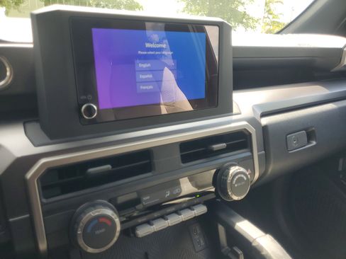 Certified 2026 Toyota 4Runner SR5 AWD/4WD image 25
