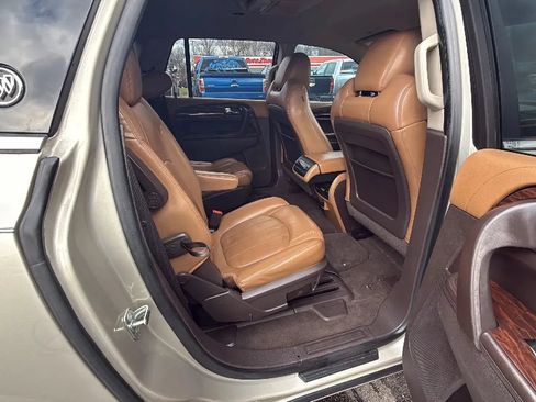 Used 2015 Buick Enclave Leather FWD image 16