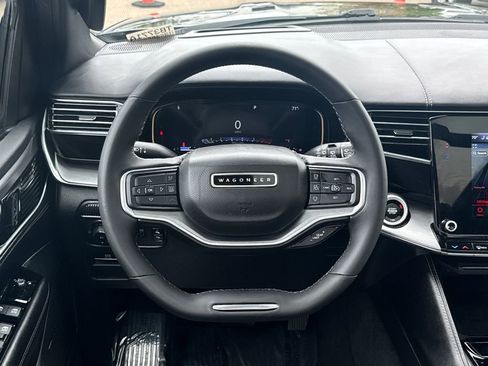 Used 2023 Jeep Wagoneer Series II w/ Convenience Group I AWD/4WD image 15