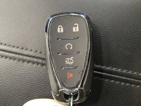 Used 2019 Chevrolet Malibu LT w/ LPO, Convenience Package 2 FWD image 32