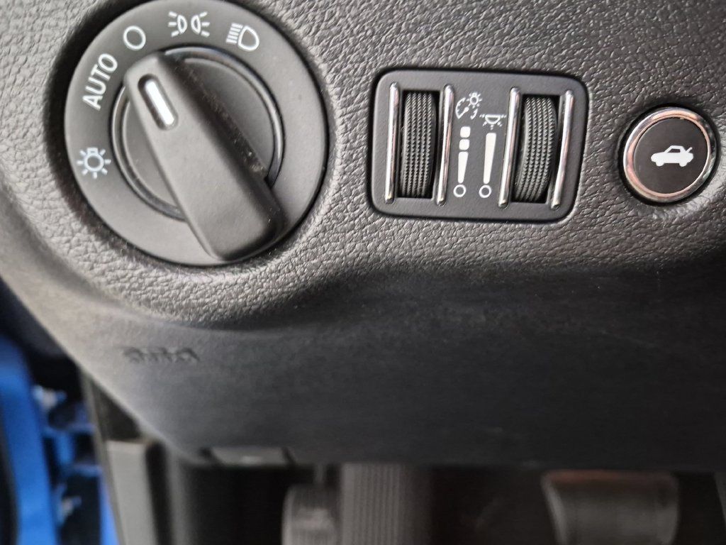 Used 2023 Dodge Charger GT RWD image 13