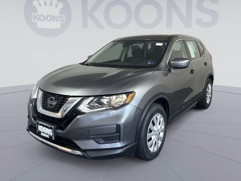 Used 2020 Nissan Rogue S FWD image 1