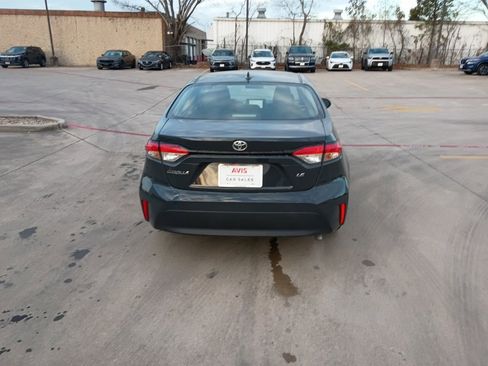 Used 2025 Toyota Corolla LE image 9