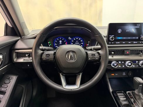 Used 2025 Acura Integra FWD image 19