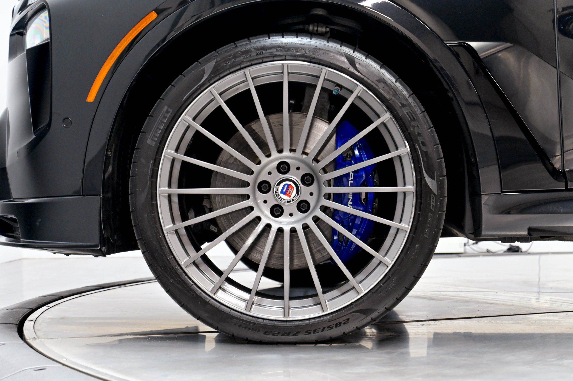 Used 2023 BMW ALPINA XB7 AWD/4WD image 47