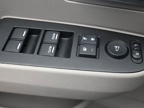 Used 2016 Honda Odyssey EX-L image 17