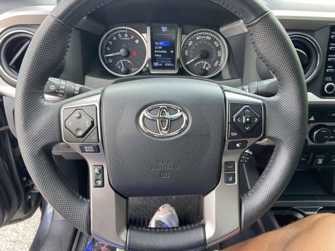 Used 2023 Toyota Tacoma Limited AWD/4WD image 35