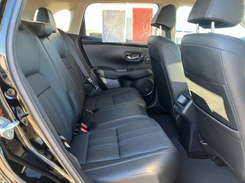 Certified 2023 Honda HR-V EX-L image 33