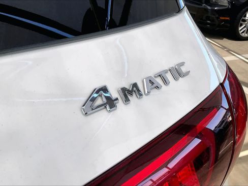Used 2023 Mercedes-Benz GLE 450 4MATIC image 10