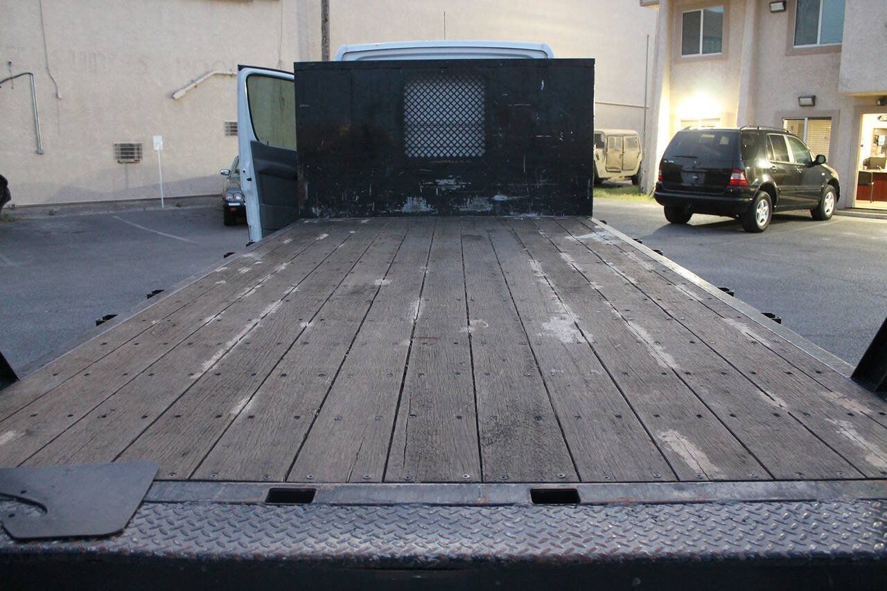 Used 2014 Mercedes-Benz Sprinter 3500 image 18