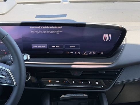 New 2026 Buick Envision Avenir AWD/4WD image 4