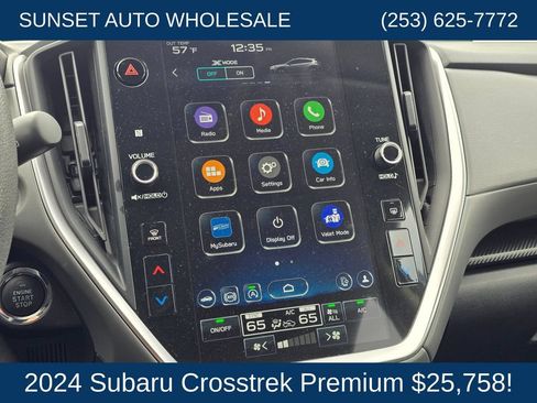 Used 2024 Subaru Crosstrek 2.0i Premium AWD/4WD image 34