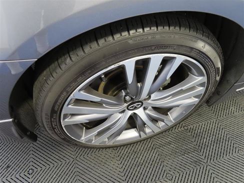 Used 2022 INFINITI Q50 Sensory image 8