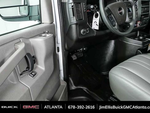 New 2025 GMC Savana 2500 w/ Driver Convenience Package image 7