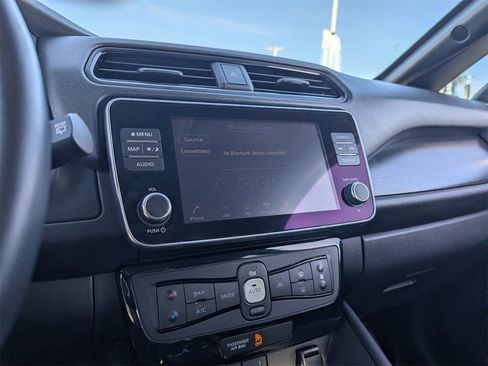 Used 2020 Nissan Leaf SV Plus w/ SV Plus Technology Package image 24