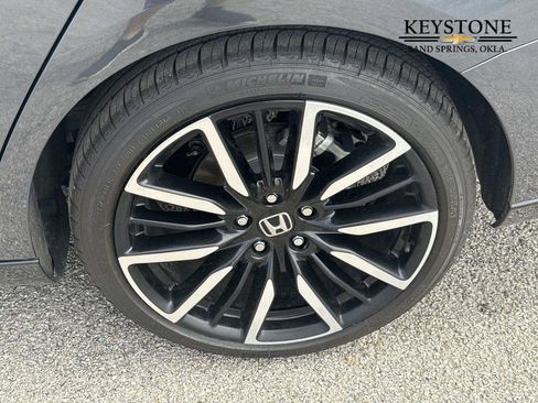 Used 2024 Honda Accord Touring image 21