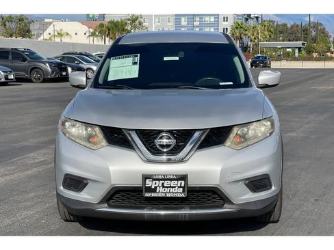 Used 2016 Nissan Rogue S FWD image 9