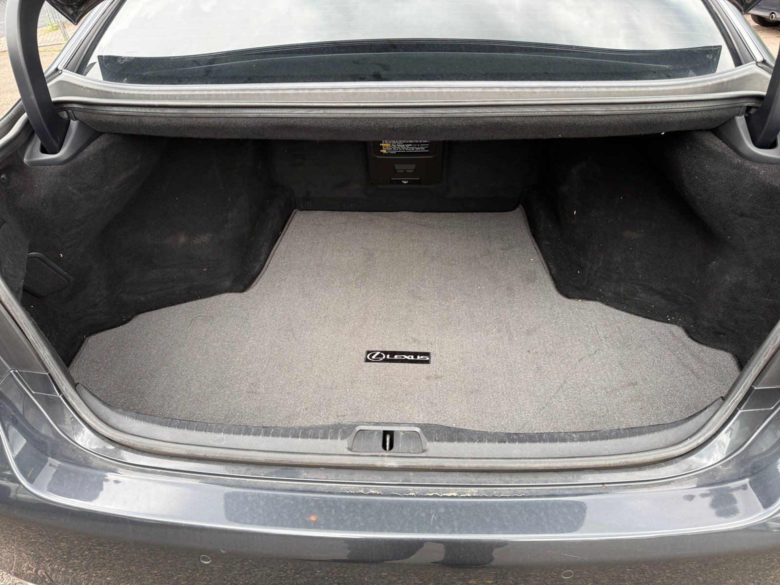 Used 2010 Lexus LS 460 AWD image 32