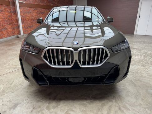 Certified 2026 BMW X6 xDrive40i image 8