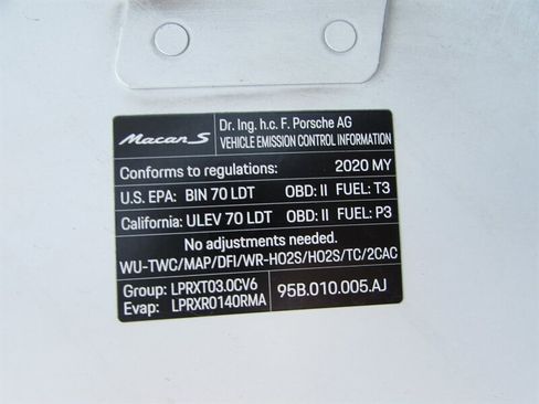 Used 2020 Porsche Macan S image 30