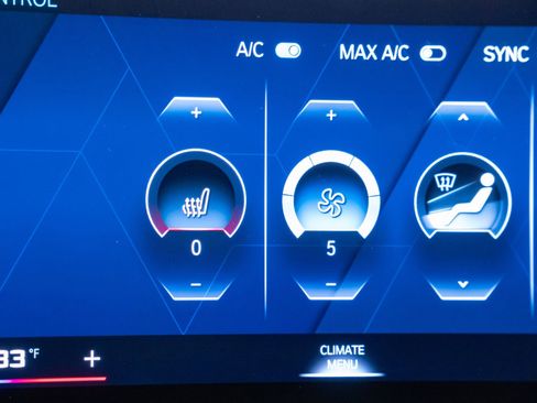 Used 2023 BMW M2 w/ Lighting Package image 30