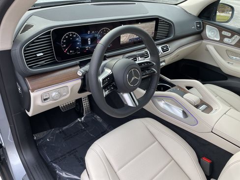 New 2026 Mercedes-Benz GLS 450 GLS 450 4MATIC SUV image 19