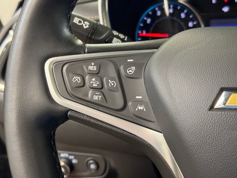 Used 2023 Chevrolet Equinox Premier AWD/4WD image 43