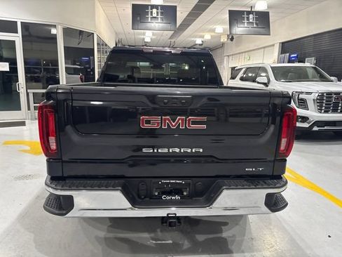 Used 2025 GMC Sierra 1500 SLT AWD/4WD image 8