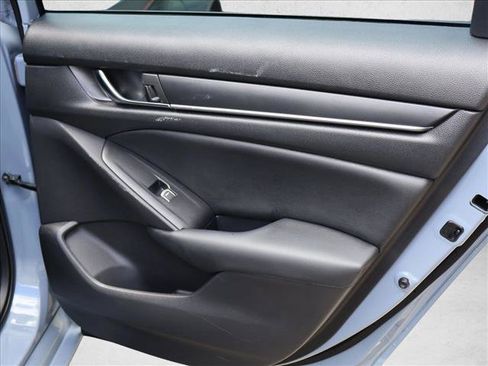Used 2022 Honda Accord Sport image 26
