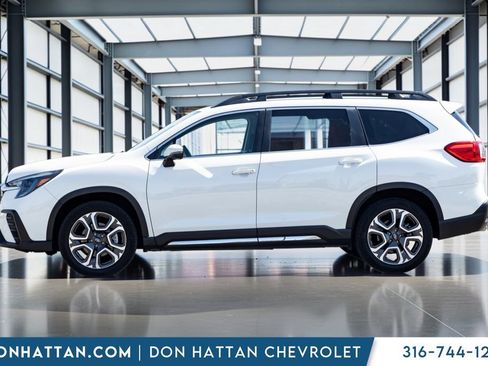 Used 2023 Subaru Ascent Limited AWD/4WD image 3