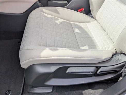 New 2026 Honda HR-V LX image 4