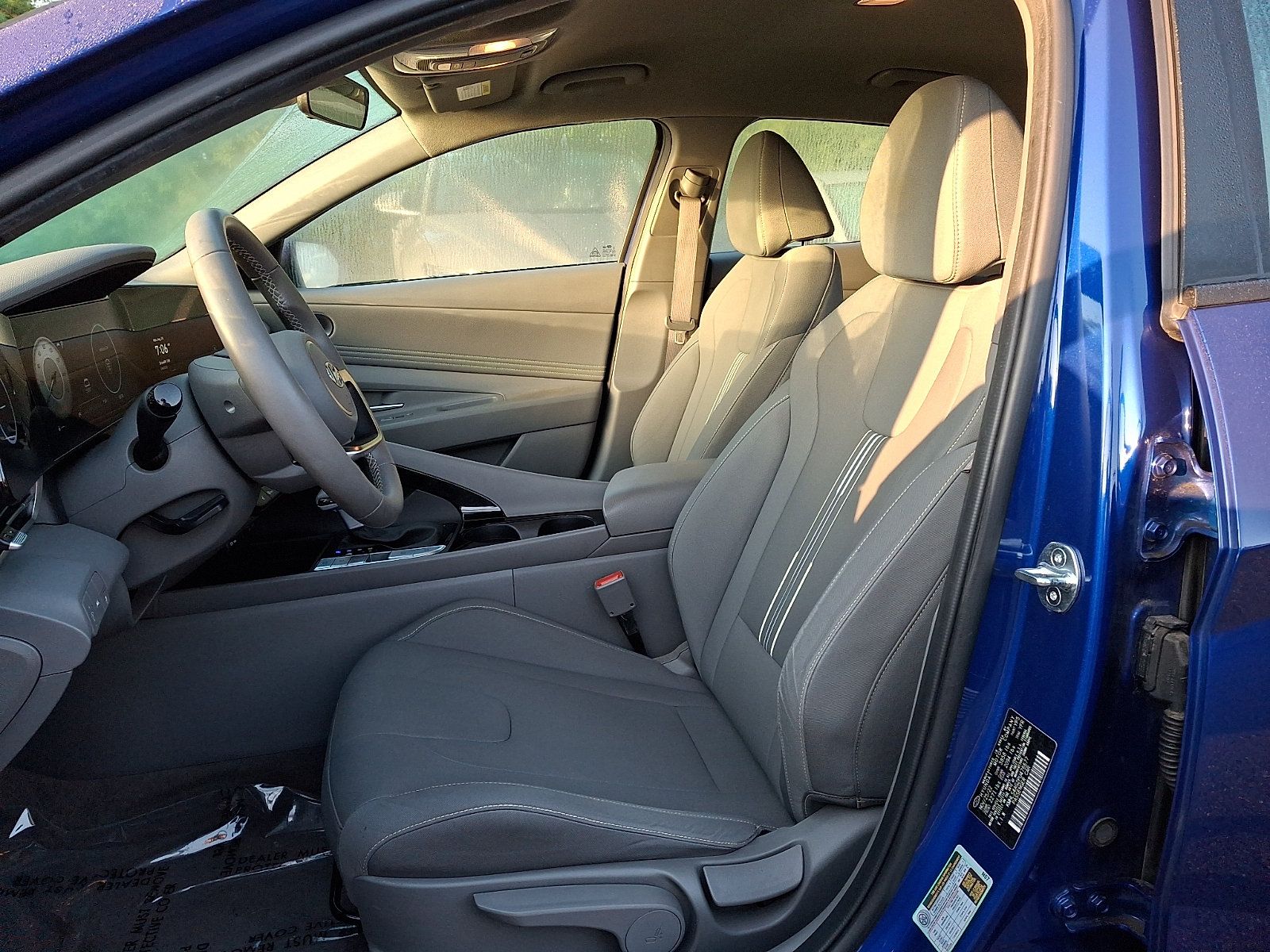 Certified 2023 Hyundai Elantra SEL w/ Convenience Package FWD image 14