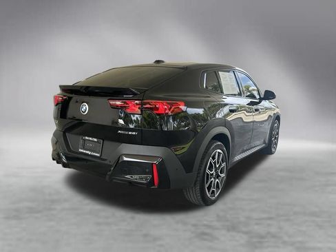 Used 2026 BMW X2 xDrive28i AWD/4WD image 3
