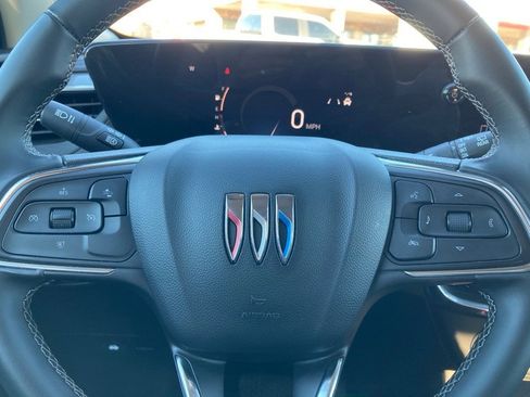 Used 2025 Buick Encore GX Preferred image 16