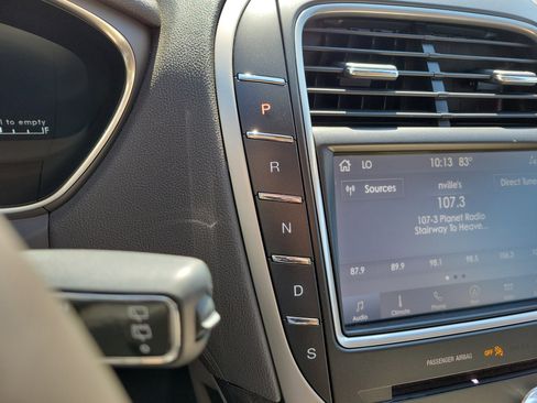 Used 2020 Lincoln Nautilus Reserve w/ Equipment Group 201A AWD/4WD image 33