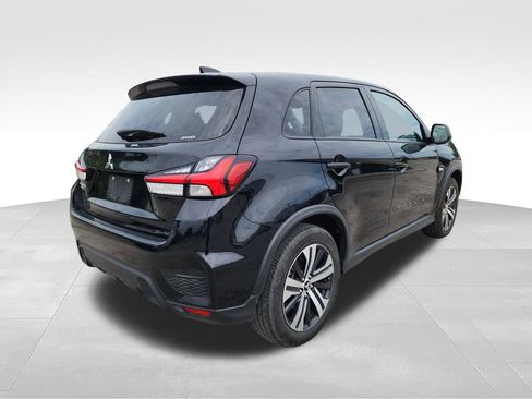 Used 2025 Mitsubishi Outlander Sport ES AWD/4WD image 9