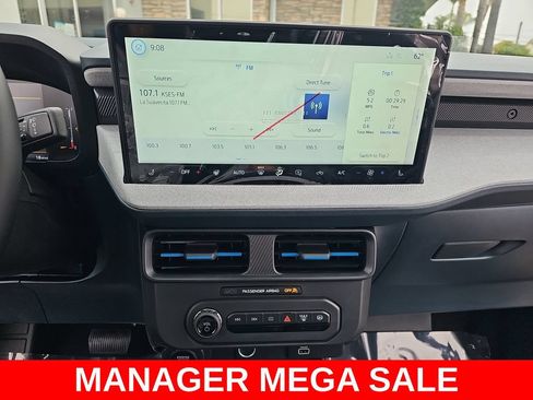 New 2026 Ford Maverick XLT w/ XLT Luxury Package FWD image 19