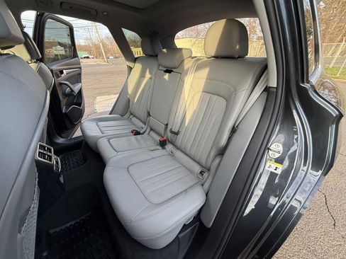 Used 2018 Audi Q5 2.0T Premium Plus image 20