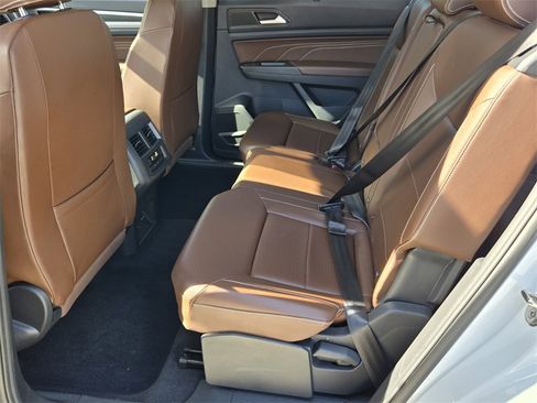Used 2022 Volkswagen Atlas SE image 13