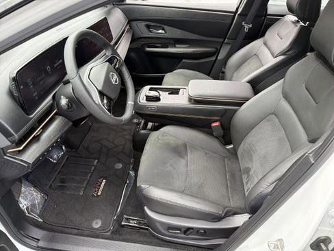 Certified 2023 Nissan Ariya FWD image 22