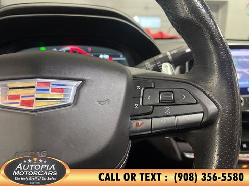 Used 2021 Cadillac CT4 V image 30