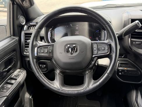 Used 2023 RAM 2500 Limited AWD/4WD image 19