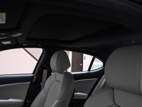 Used 2023 Genesis G70 3.3T w/ Sport Advanced Package RWD image 38